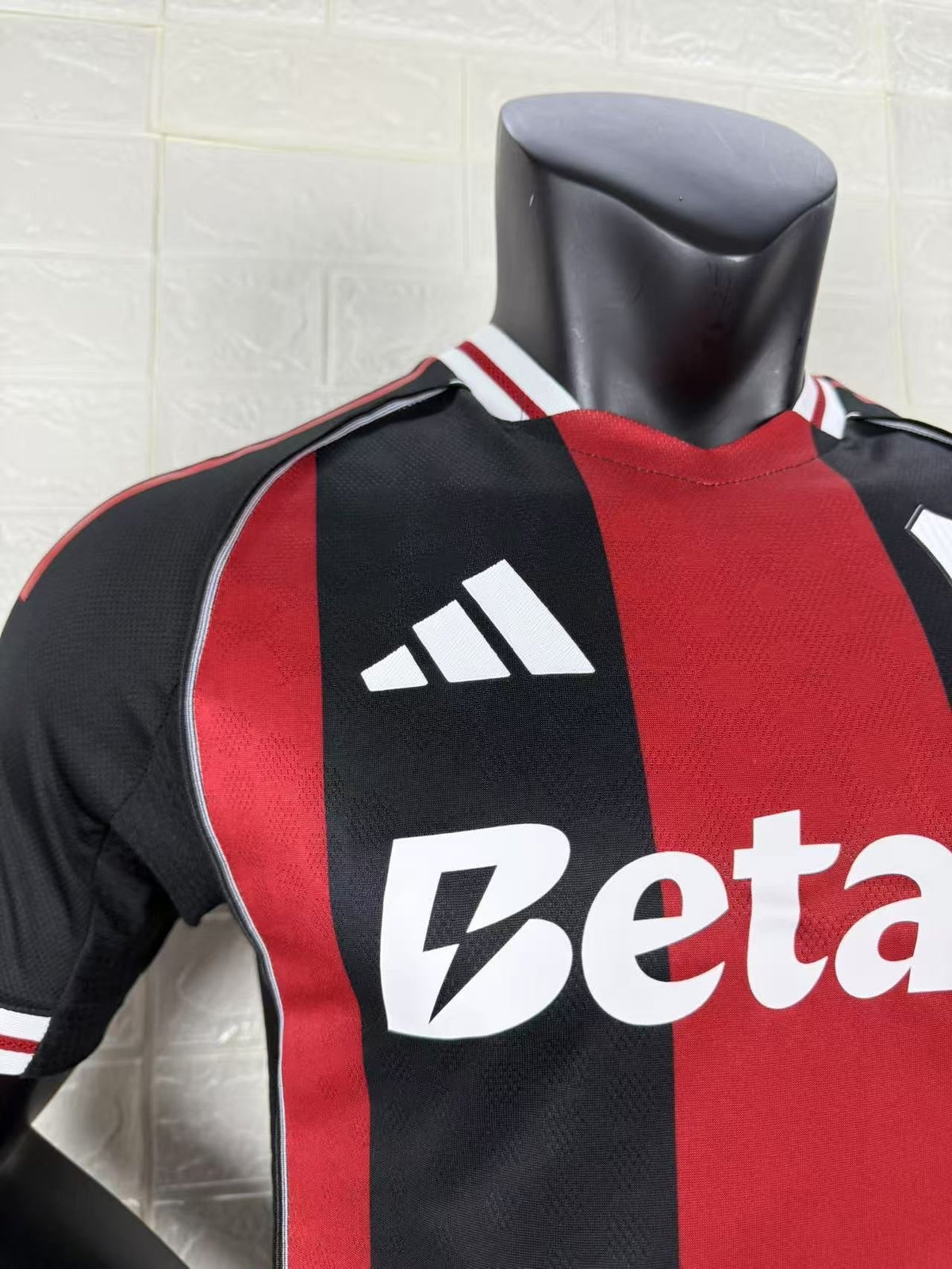 2025/26 River Plate Away Player Version Jersey - Black Red Vertical Wide Stripe - White Red Striped V-Neck Collar - Betano White Sponsor