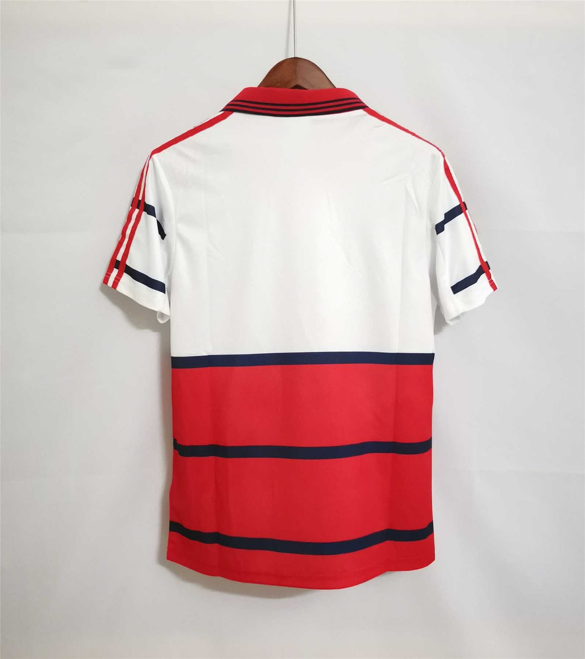 FC Bayern Munich 1998 - 00 Away Jersey