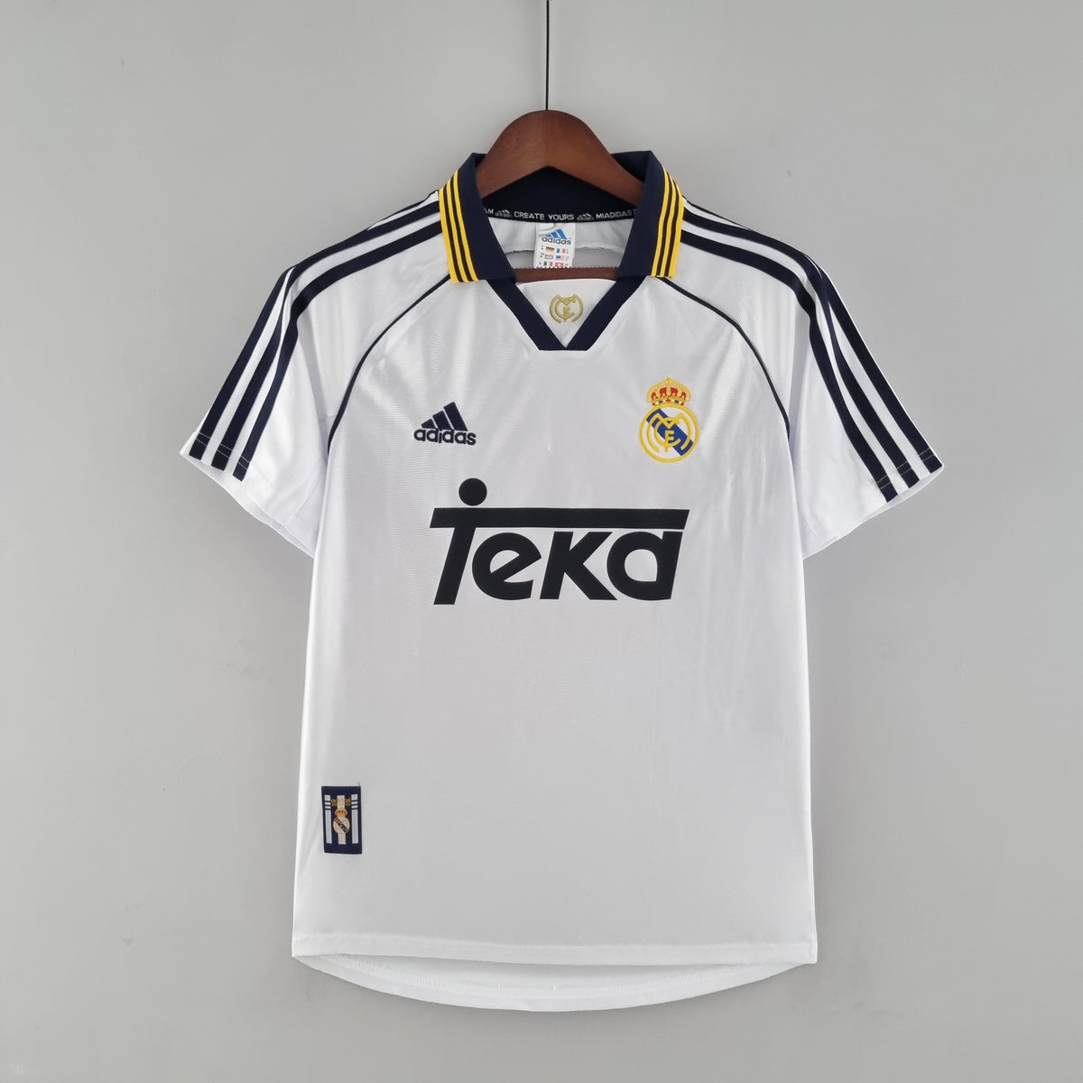 Real Madrid 00/01 Home Jersey