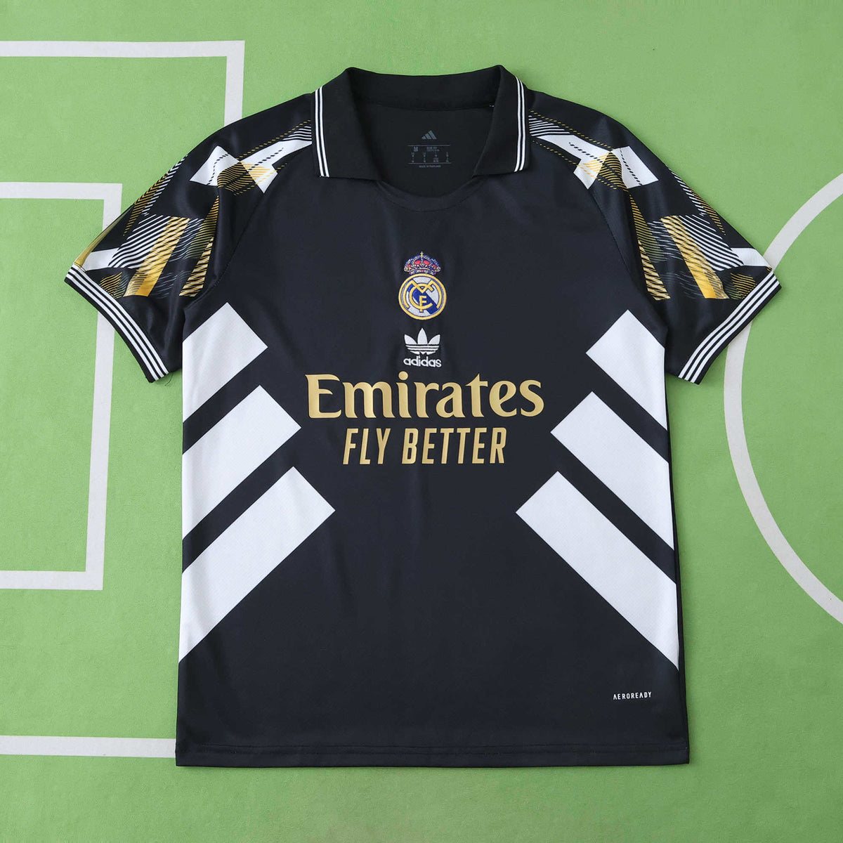 Real Madrid CF Fan Version Jersey 2025/26 – Black & White Geometric Football Shirt